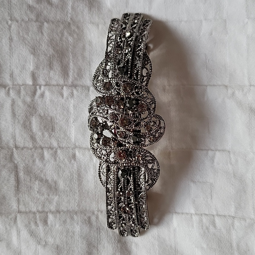 Rhinestone barrette